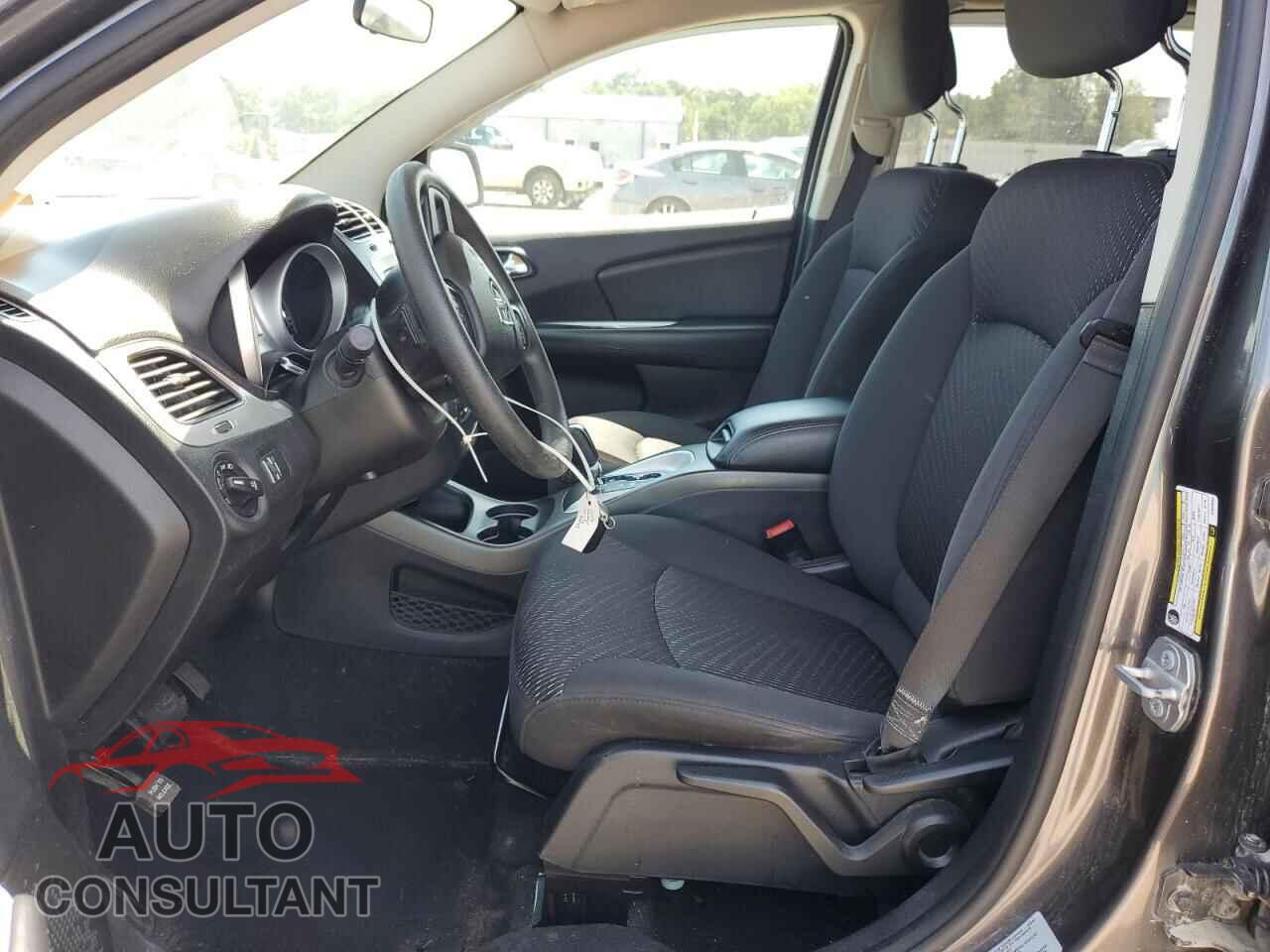 DODGE JOURNEY 2017 - 3C4PDCBB9HT676643