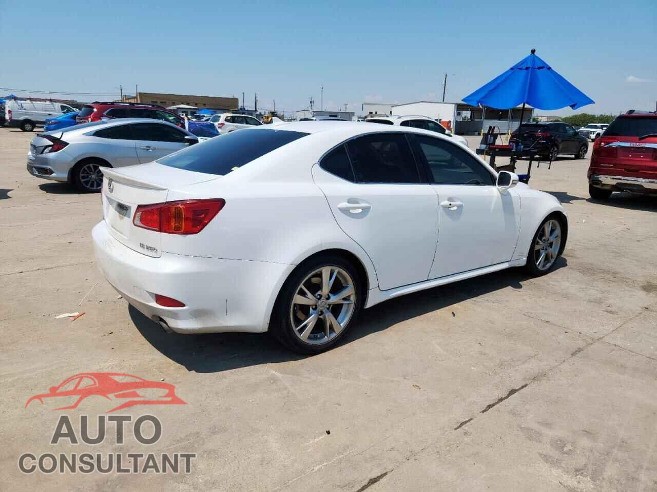 LEXUS IS 2009 - JTHBK262392091210
