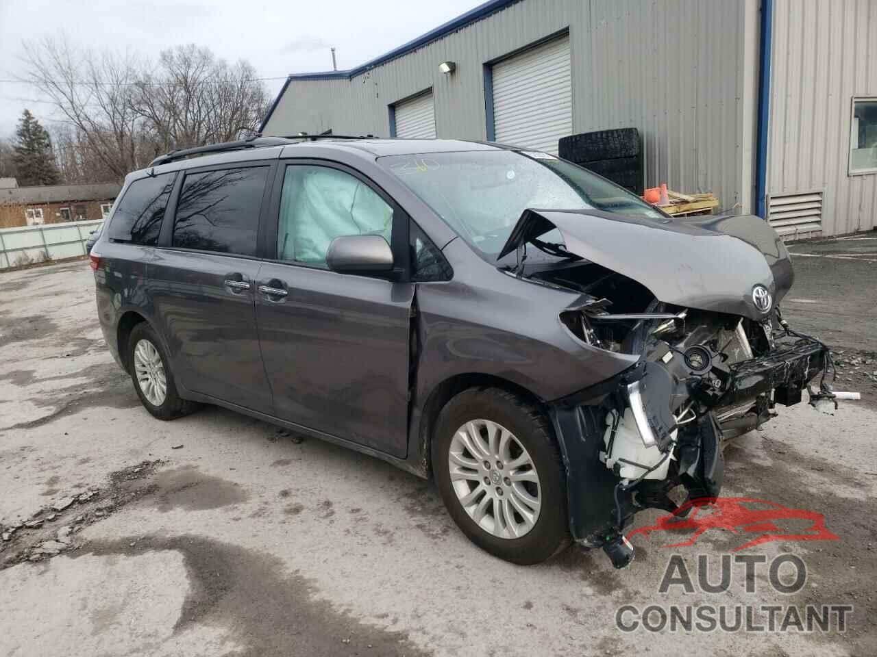 TOYOTA SIENNA 2017 - 5TDYZ3DC5HS894083