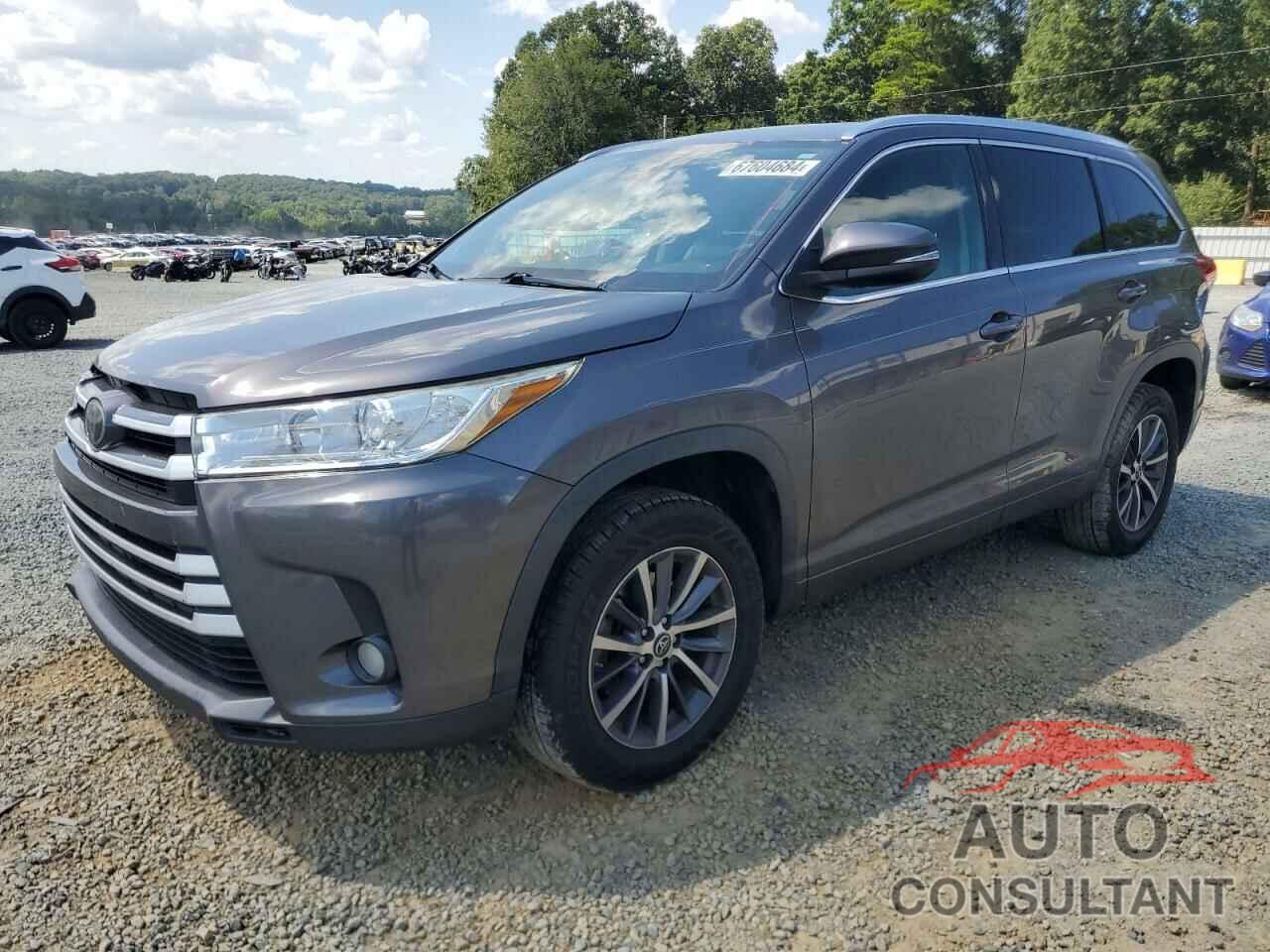 TOYOTA HIGHLANDER 2017 - 5TDKZRFH2HS192031