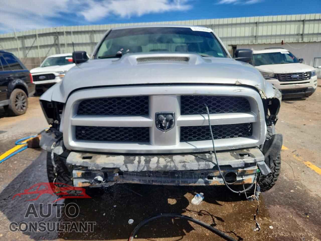 DODGE RAM 1500 2012 - 1C6RD7KT7CS144639