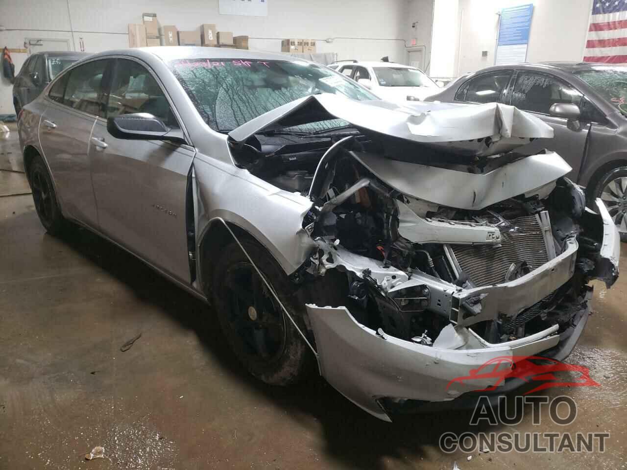 CHEVROLET MALIBU 2018 - 1G1ZB5ST7JF217414