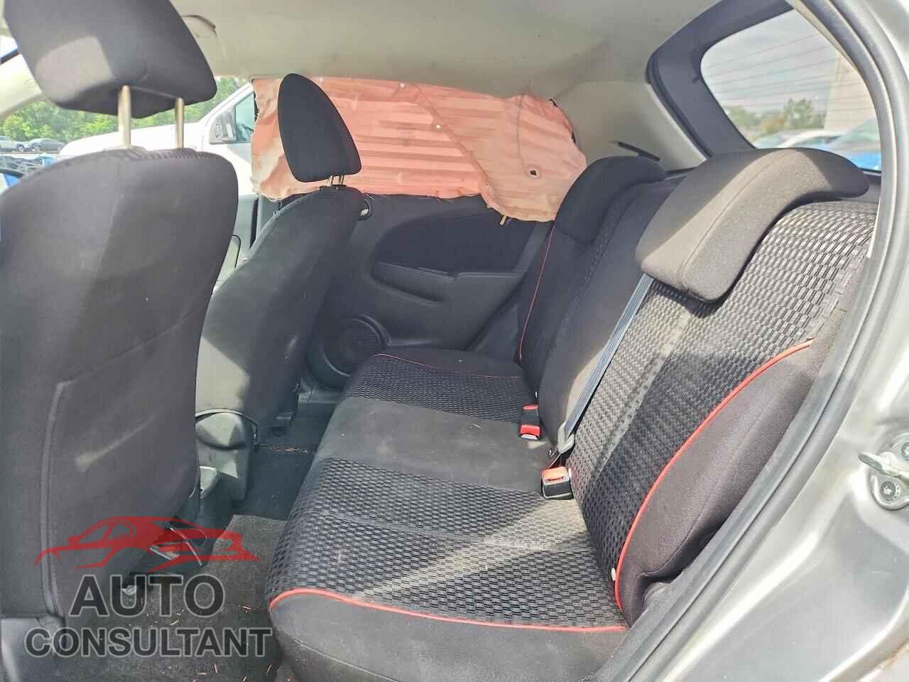 MAZDA 2 2011 - JM1DE1HY5B0102237
