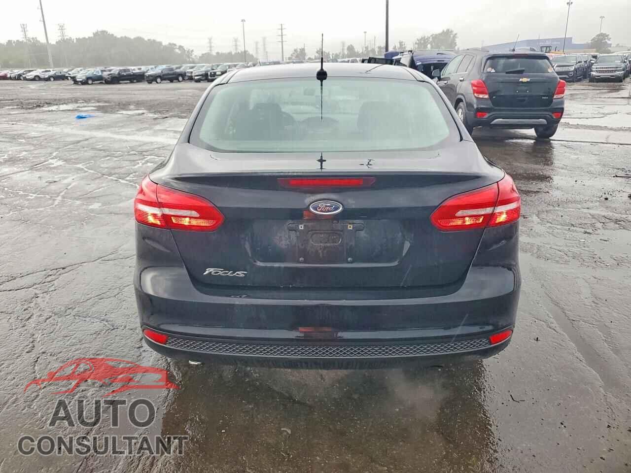 FORD FOCUS 2017 - 1FADP3E20HL302719
