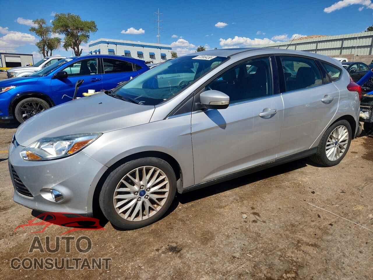 FORD FOCUS 2012 - 1FAHP3M2XCL206351