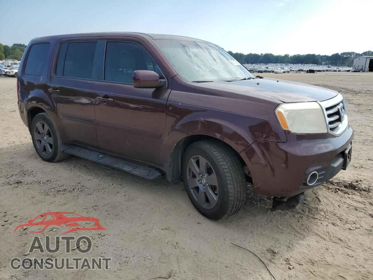 HONDA PILOT 2013 - 5FNYF3H71DB045220