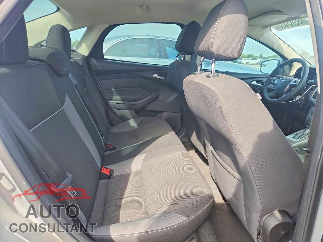 FORD FOCUS 2012 - 1FAHP3F21CL362792