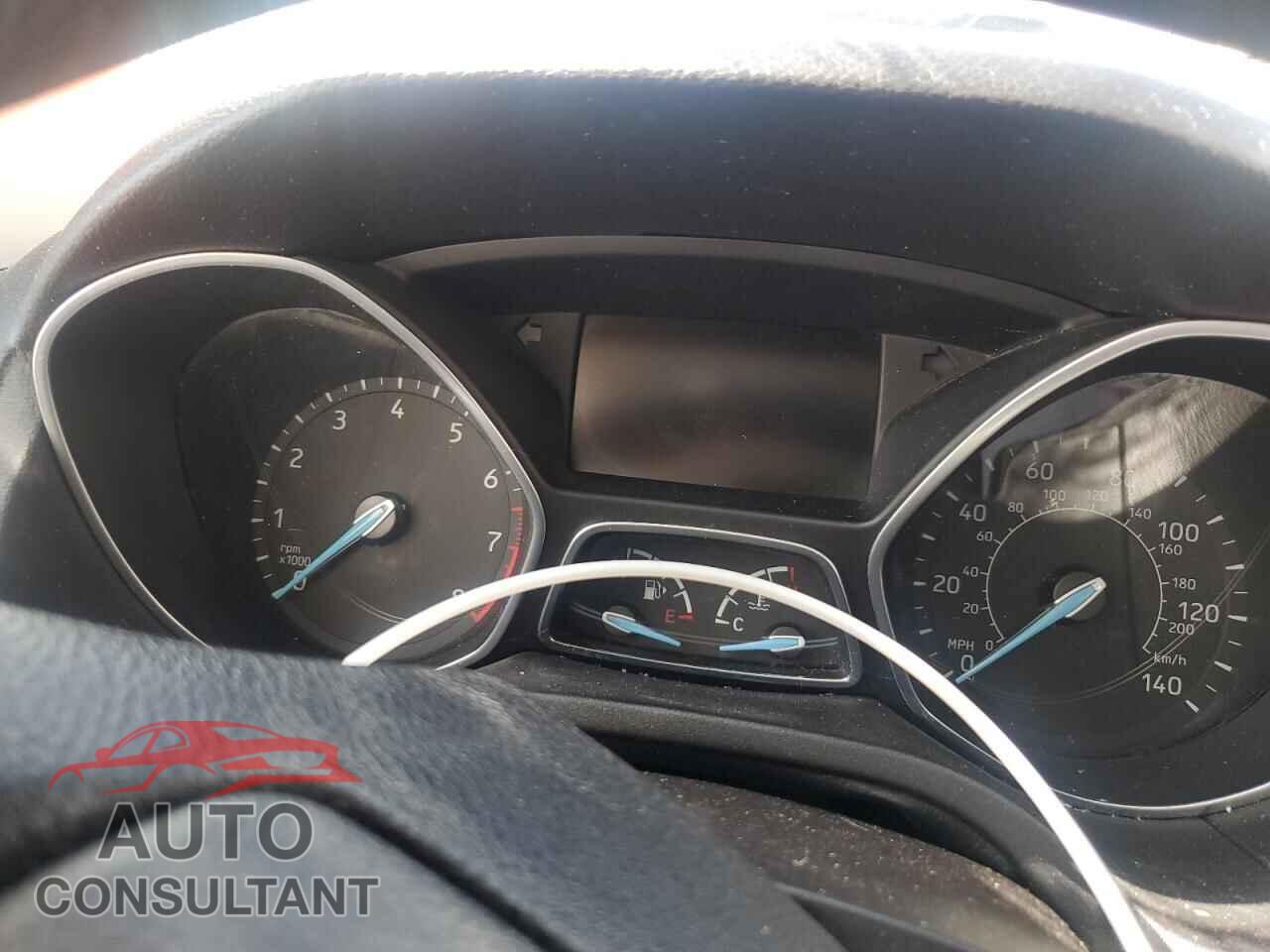 FORD FOCUS 2017 - 1FADP3F21HL247888