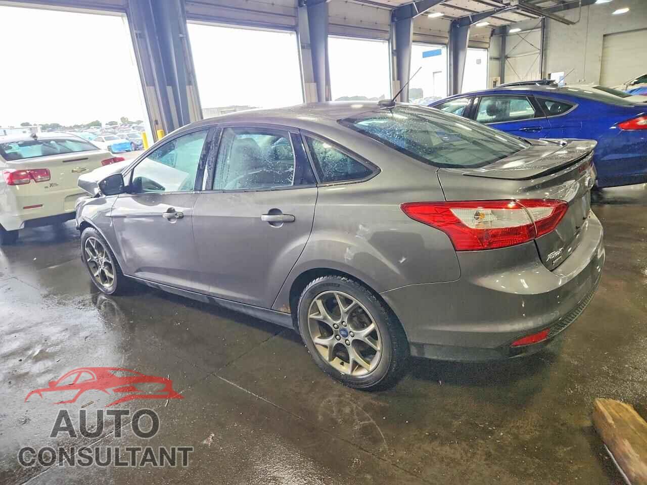 FORD FOCUS 2014 - 1FADP3F27EL209612