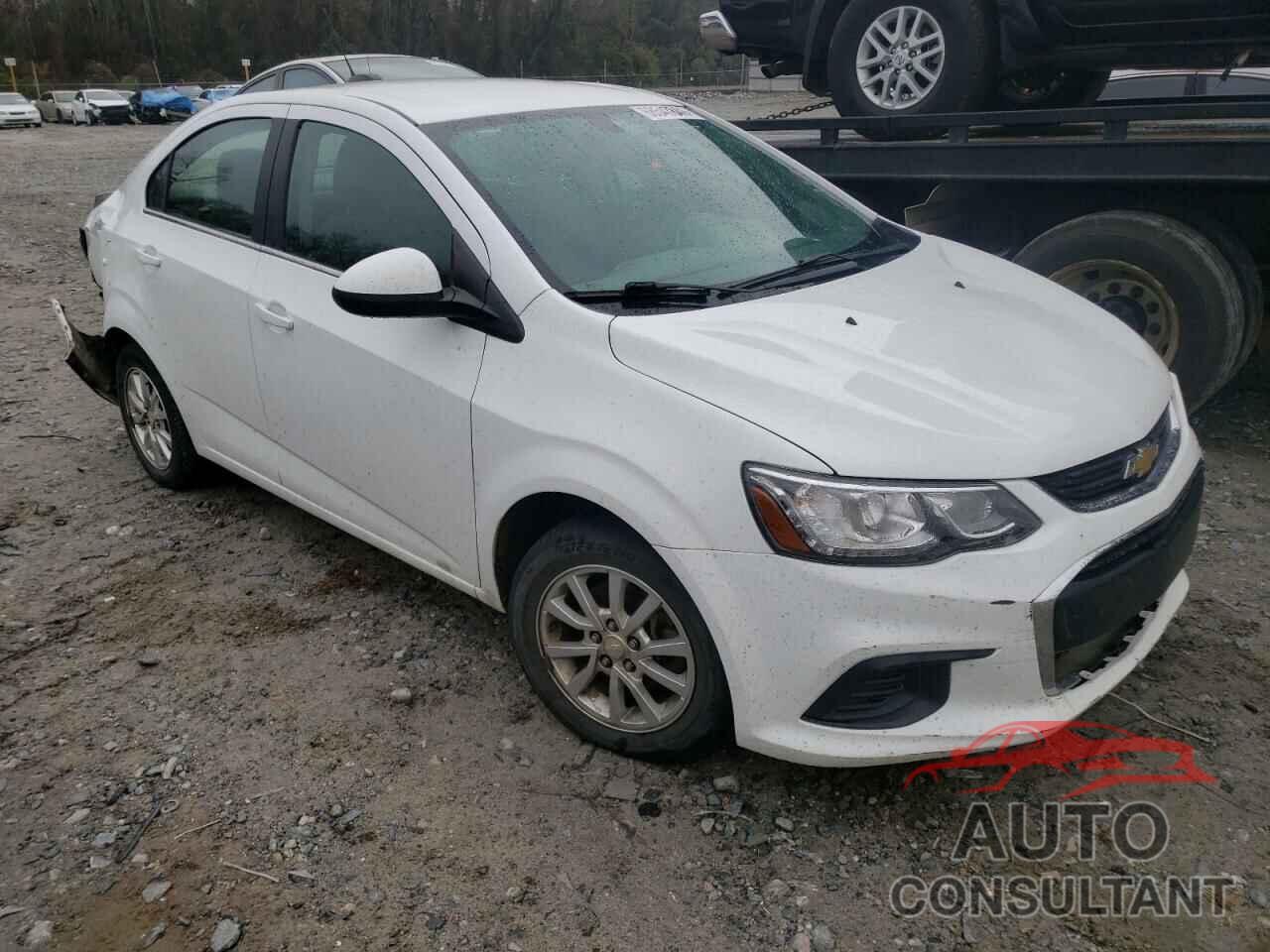 CHEVROLET SONIC 2017 - 1G1JD5SH5H4109088