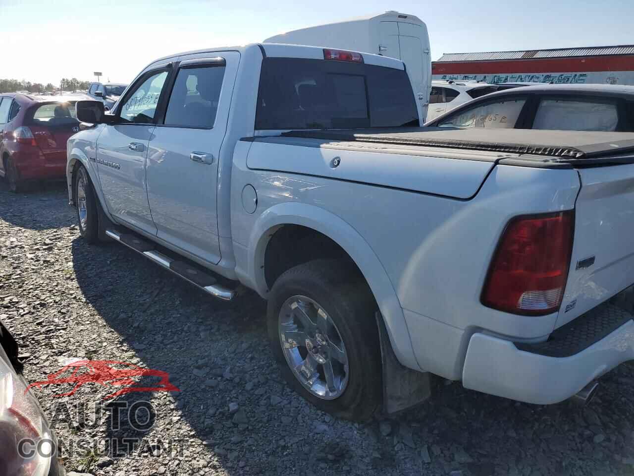 DODGE RAM 1500 2012 - 1C6RD7NT8CS111192
