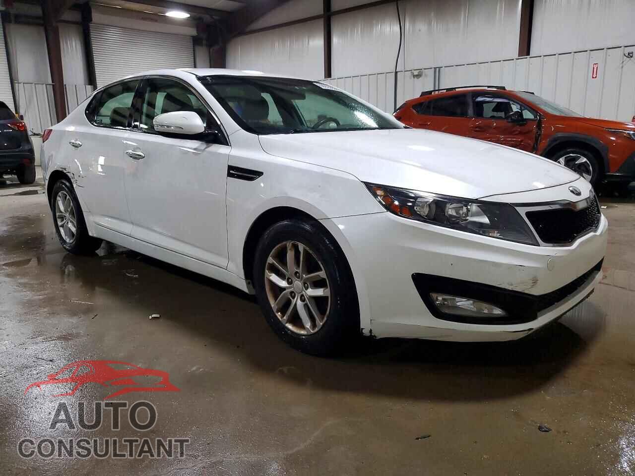 KIA OPTIMA 2013 - KNAGM4A75D5371201