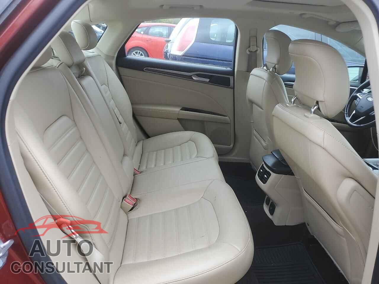 FORD FUSION 2014 - 3FA6P0LU9ER357906