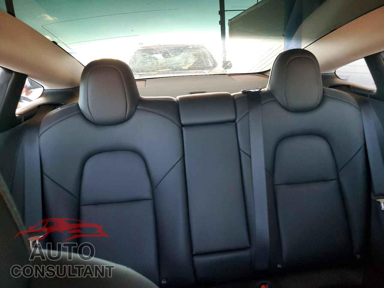 TESLA MODEL 3 2020 - 5YJ3E1EC2LF736189