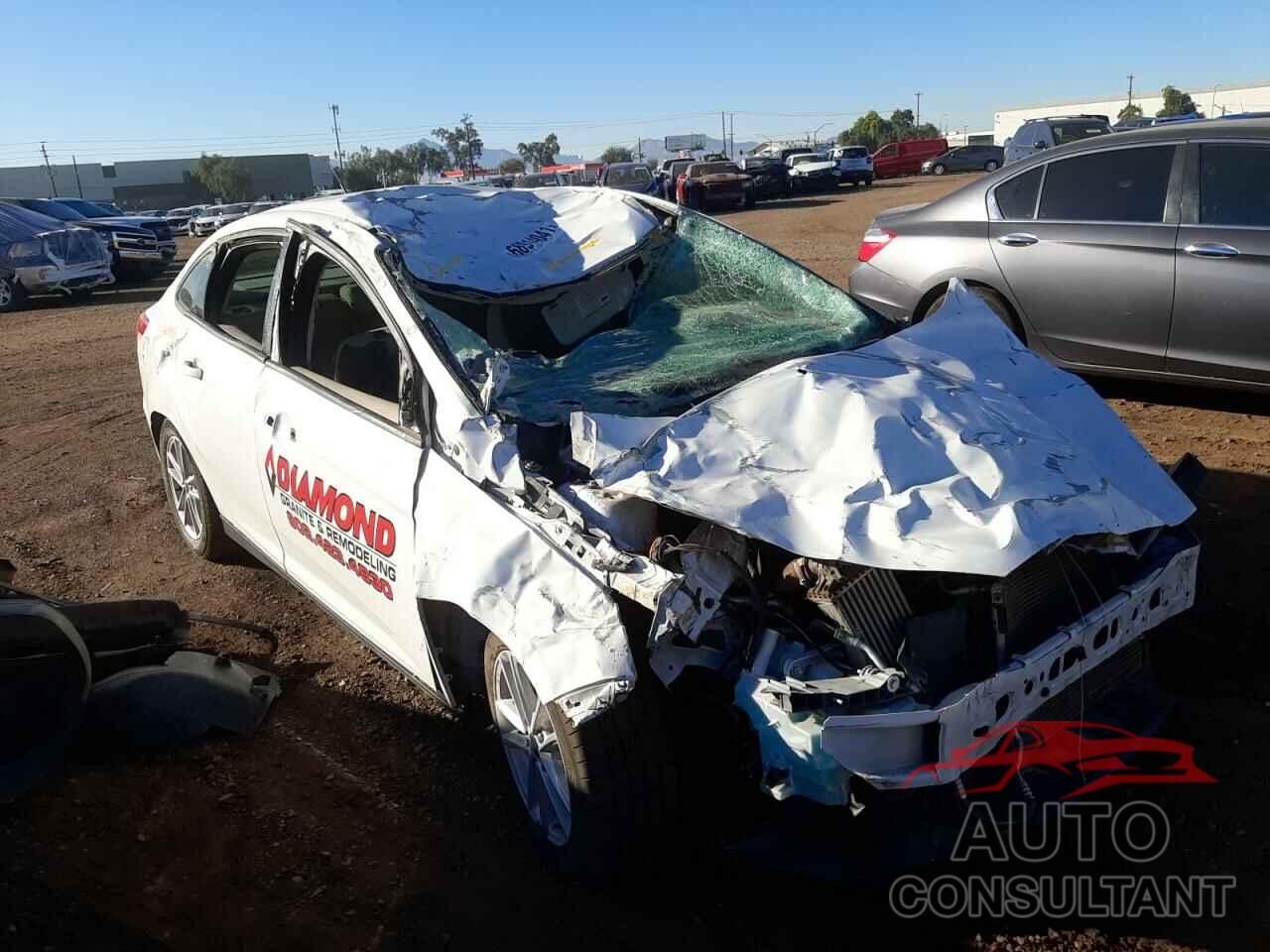 FORD FOCUS 2018 - 1FADP3FE7JL249497
