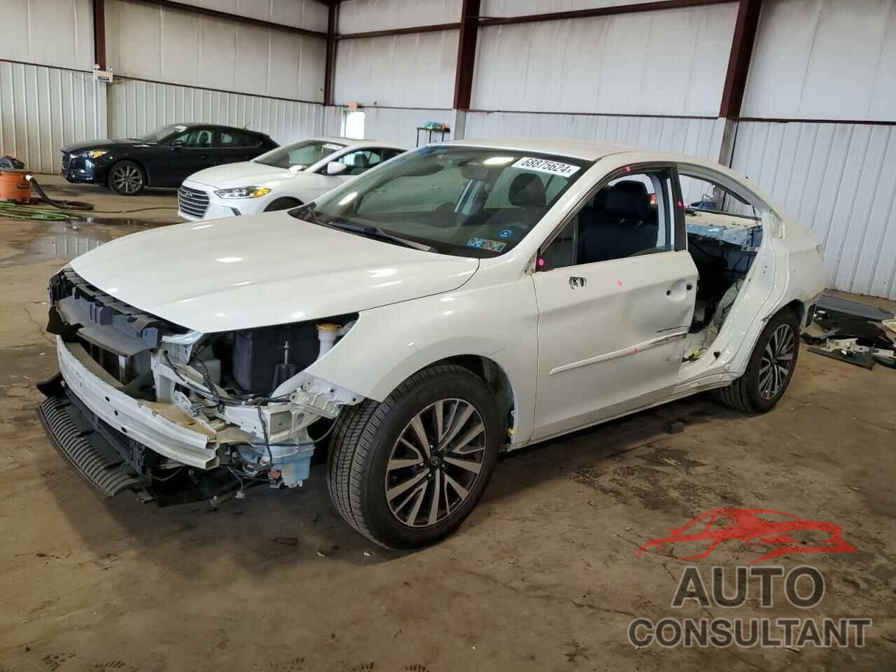 SUBARU LEGACY 2018 - 4S3BNAB69J3006509