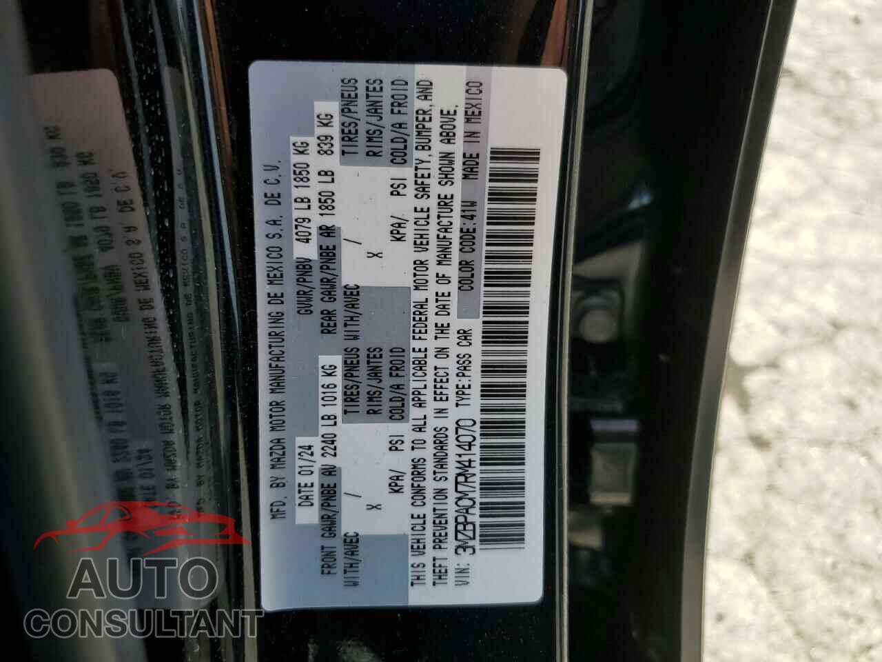 MAZDA 3 2024 - 3MZBPACM7RM414070