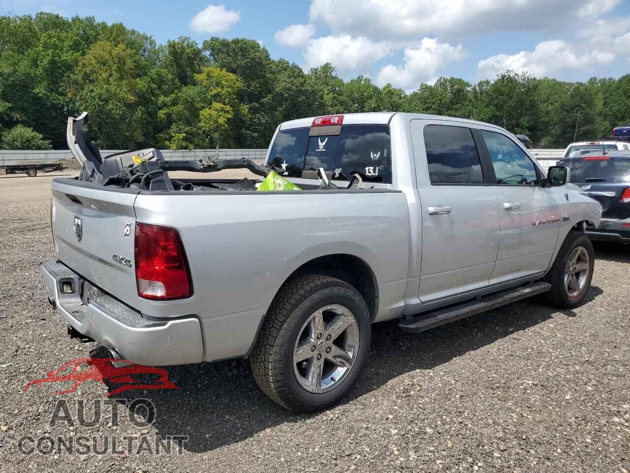 DODGE RAM 1500 2012 - 1C6RD7MT4CS257249