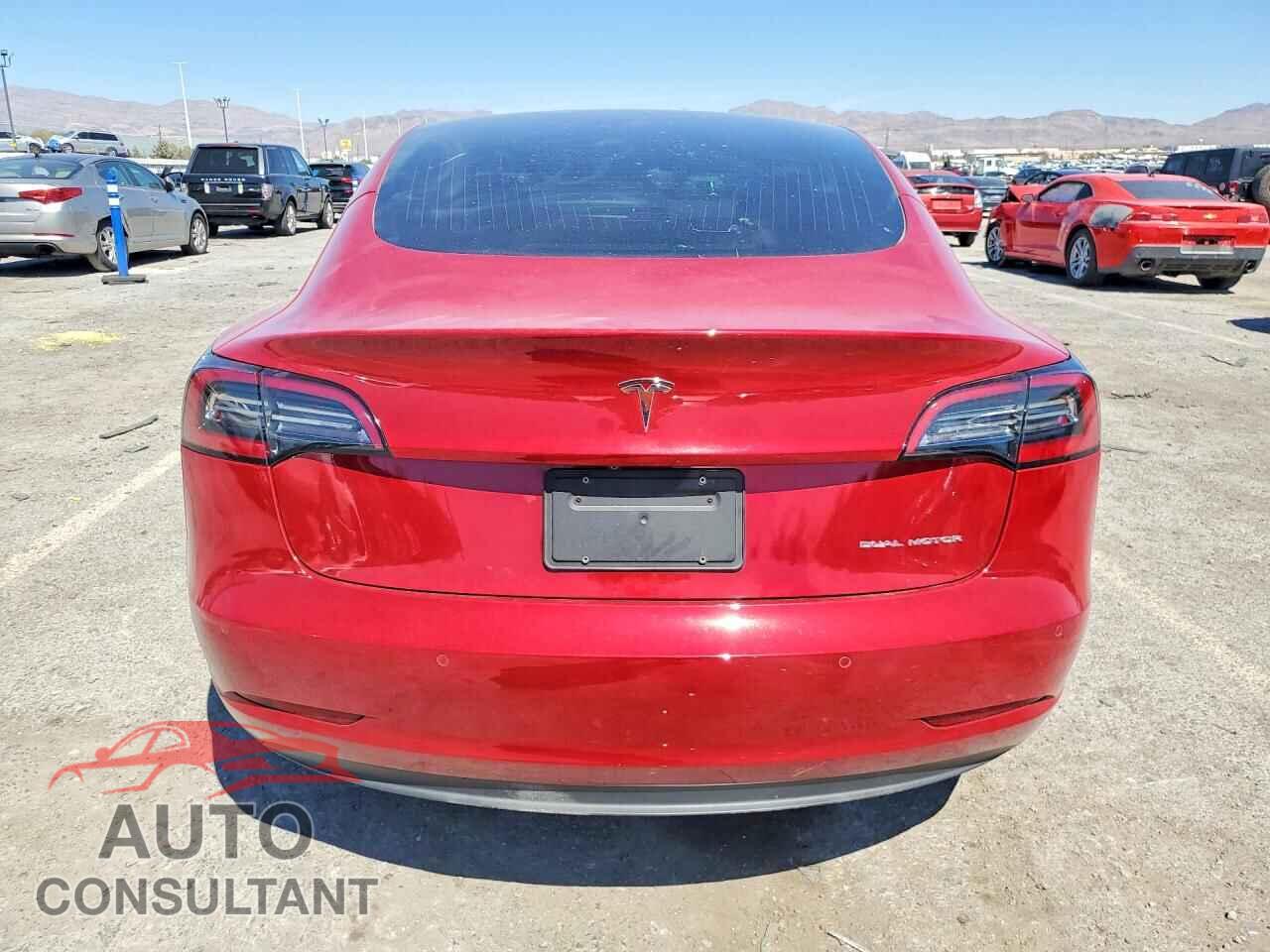 TESLA MODEL 3 2019 - 5YJ3E1EB7KF192083