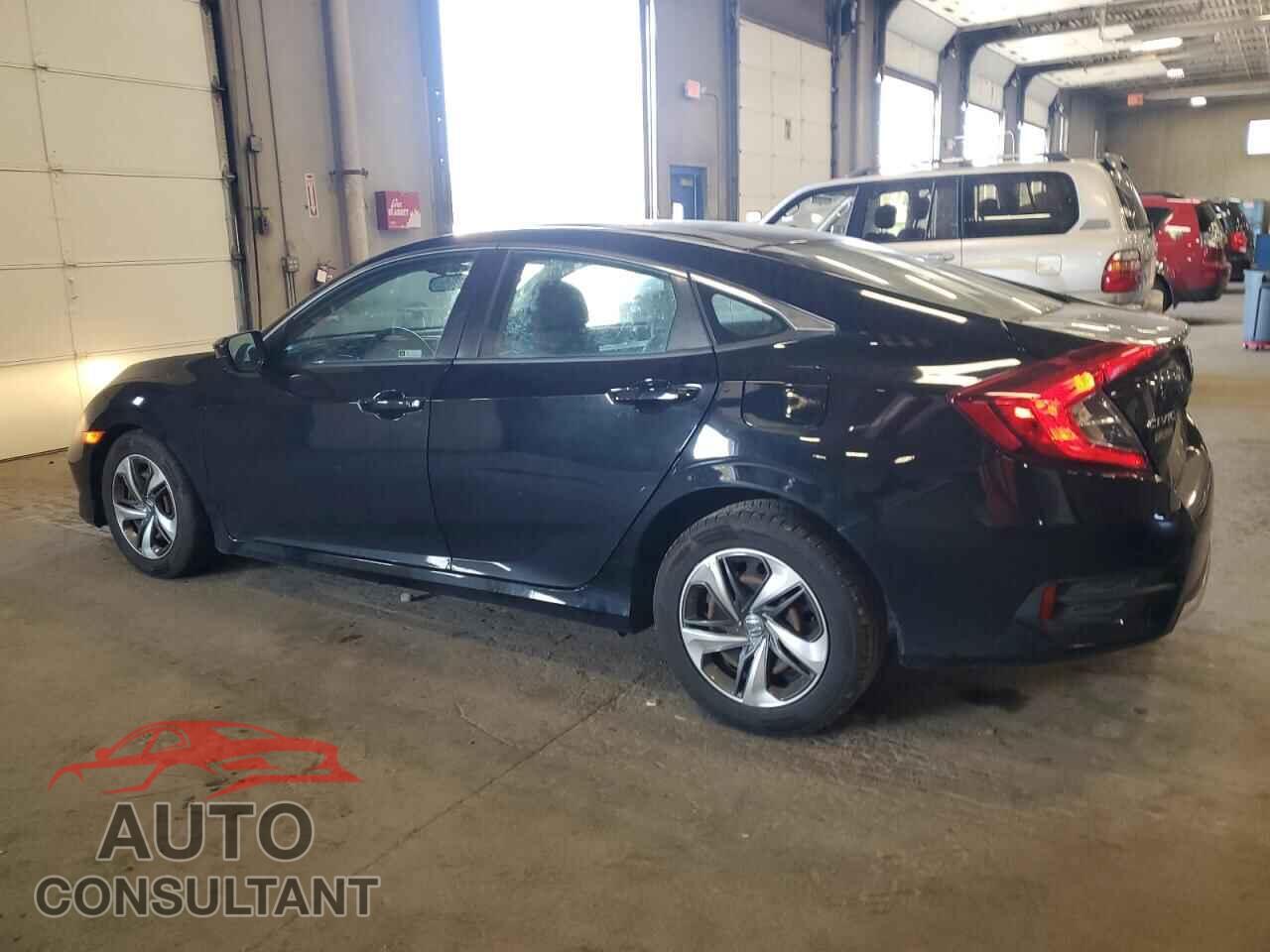 HONDA CIVIC 2019 - 2HGFC2F60KH509451
