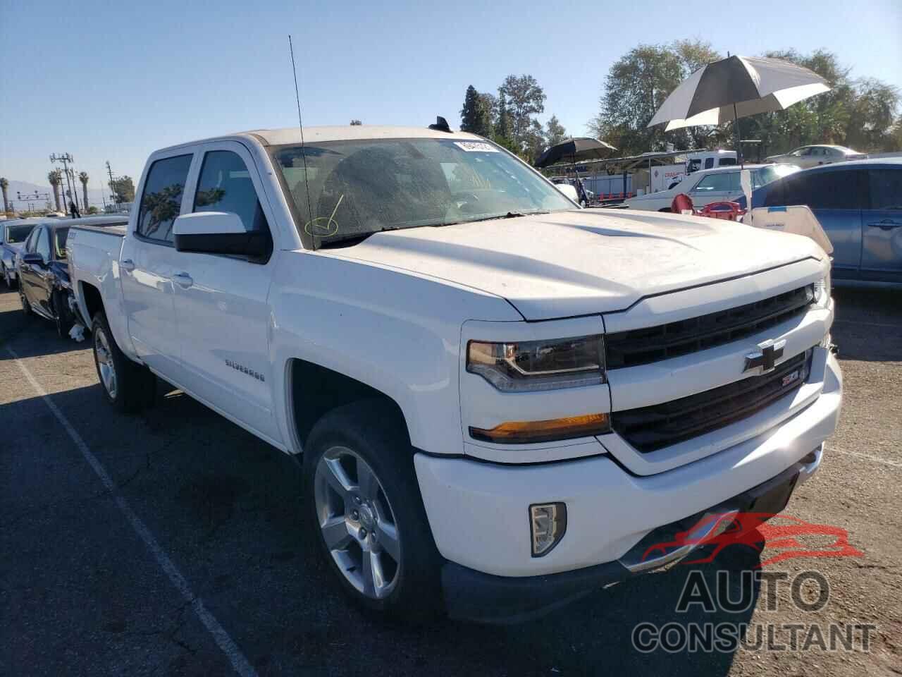 CHEVROLET SILVERADO 2018 - 3GCUKREC0JG392428