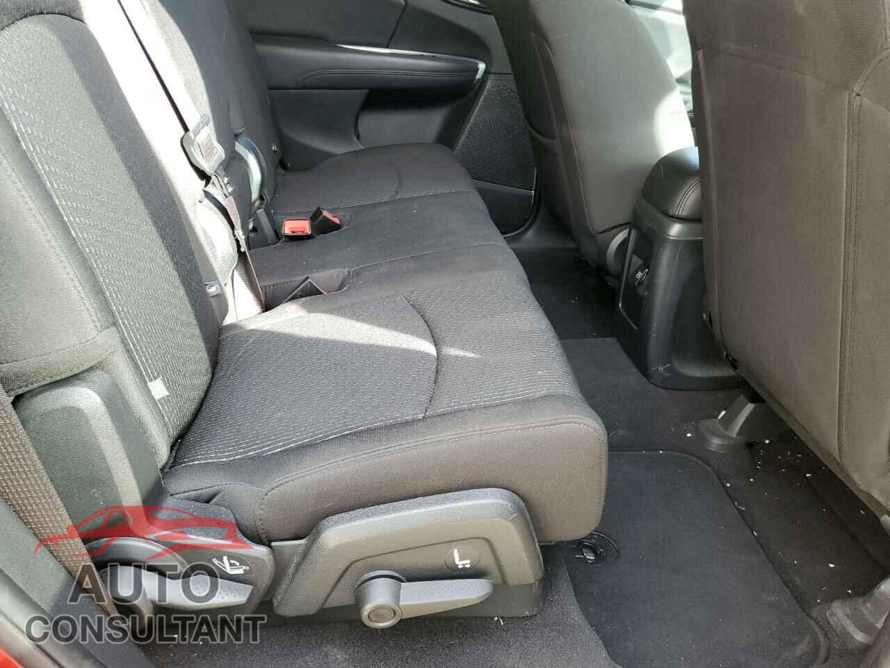 DODGE JOURNEY 2017 - 3C4PDCAB6HT695751
