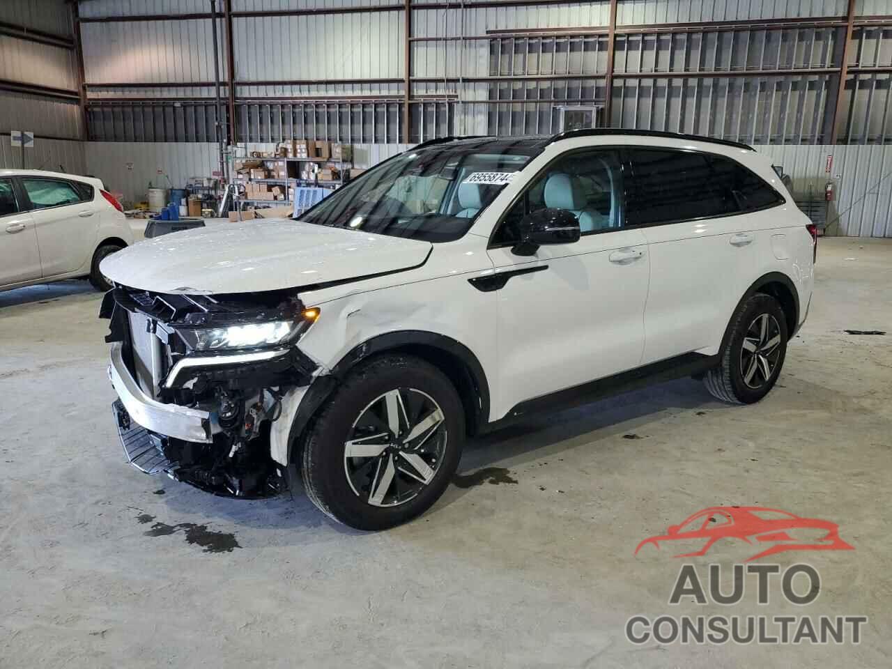 KIA SORENTO 2023 - 5XYRH4LF5PG246411