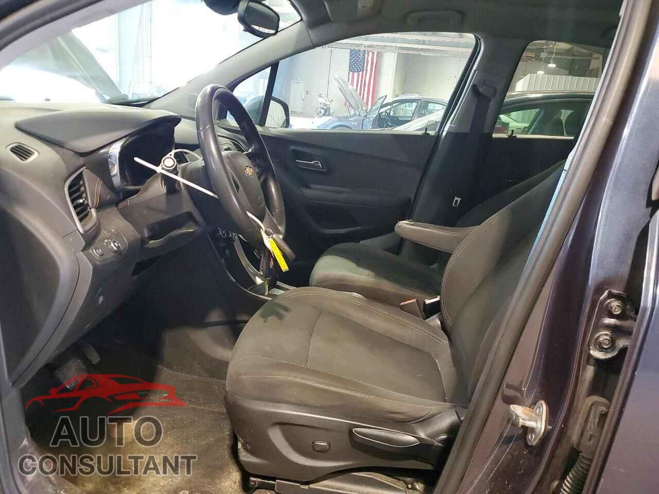 CHEVROLET TRAX 2019 - 3GNCJNSB3KL195045