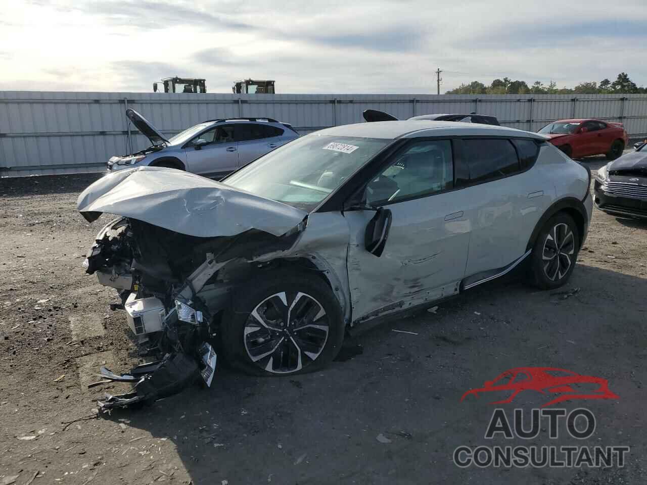 KIA EV6 LIGHT 2022 - KNDC3DLC7N5070431