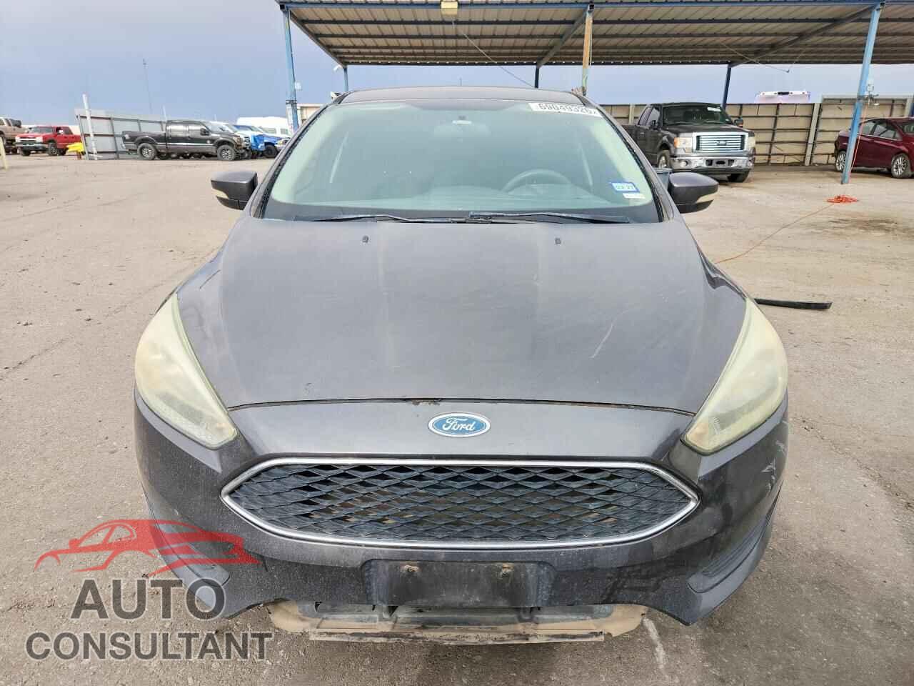 FORD FOCUS 2017 - 1FADP3F28HL204603