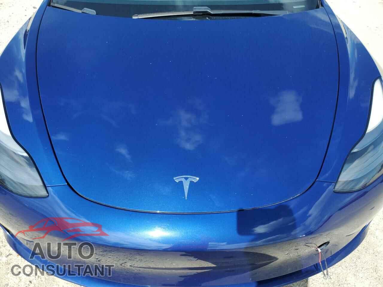 TESLA MODEL 3 2021 - 5YJ3E1EA0MF028751