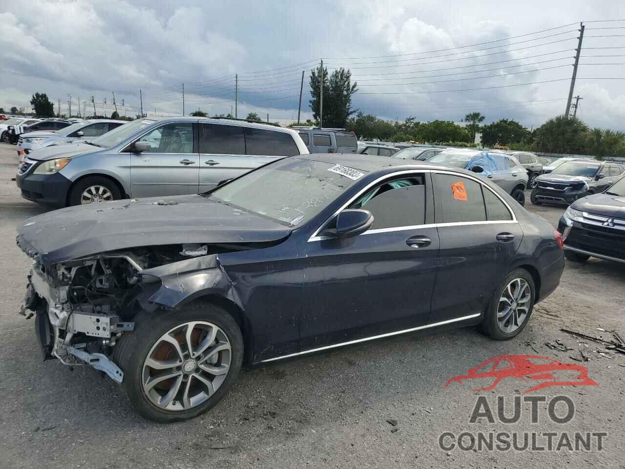 MERCEDES-BENZ C-CLASS 2016 - 55SWF4JB7GU124387