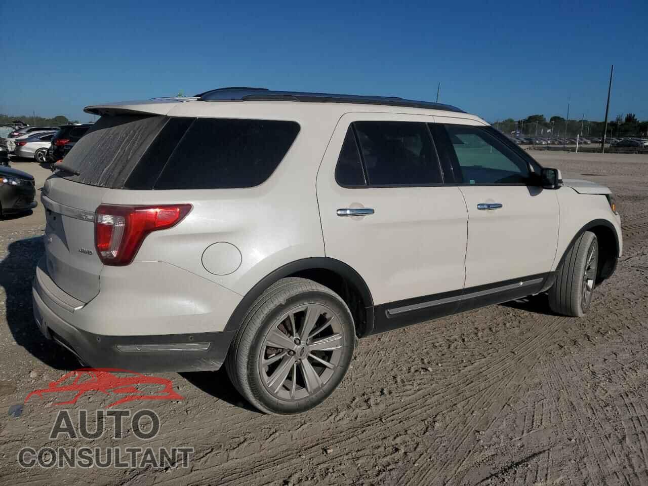 FORD EXPLORER 2018 - 1FM5K8F88JGB14473