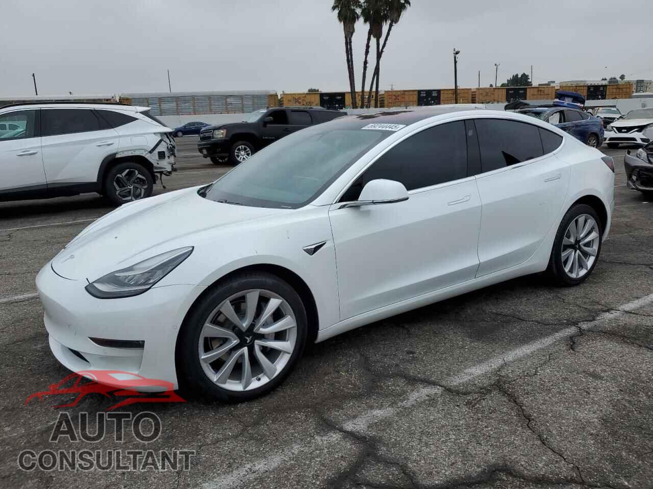TESLA MODEL 3 2018 - 5YJ3E1EA5JF059120