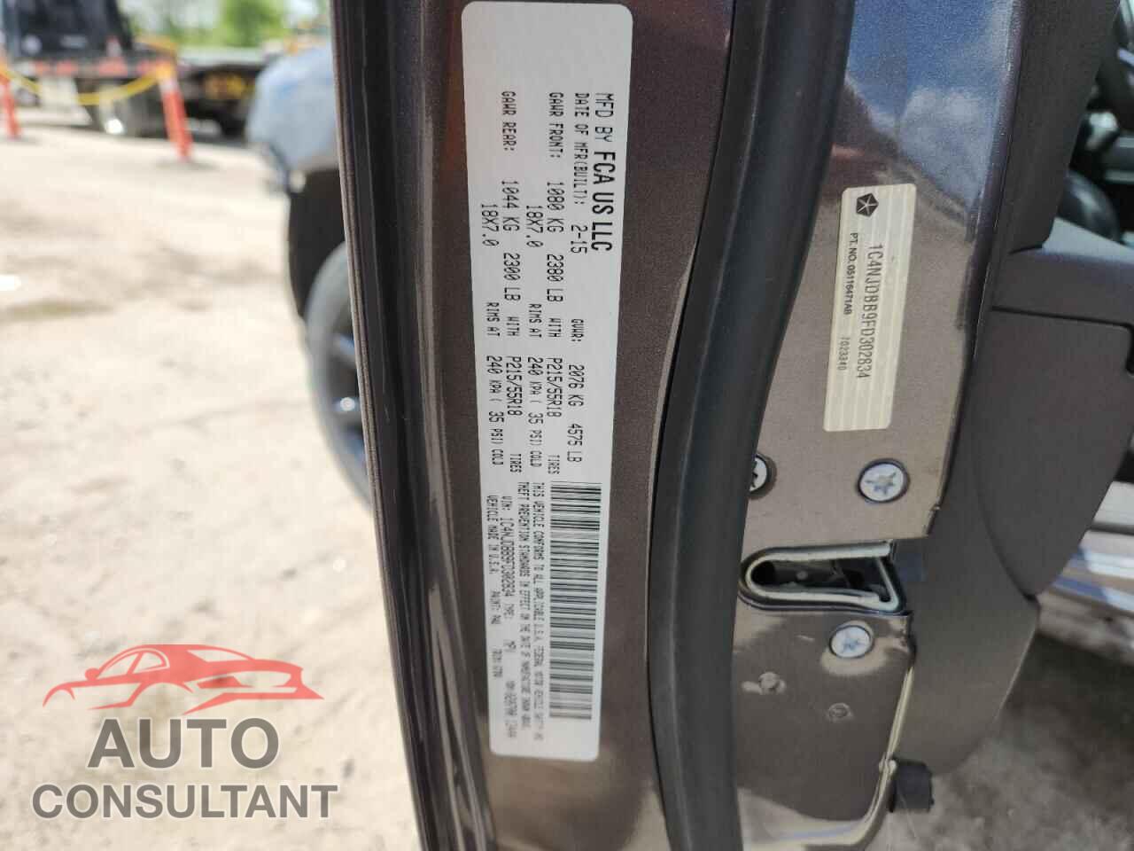 JEEP COMPASS 2015 - 1C4NJDBB9FD302834