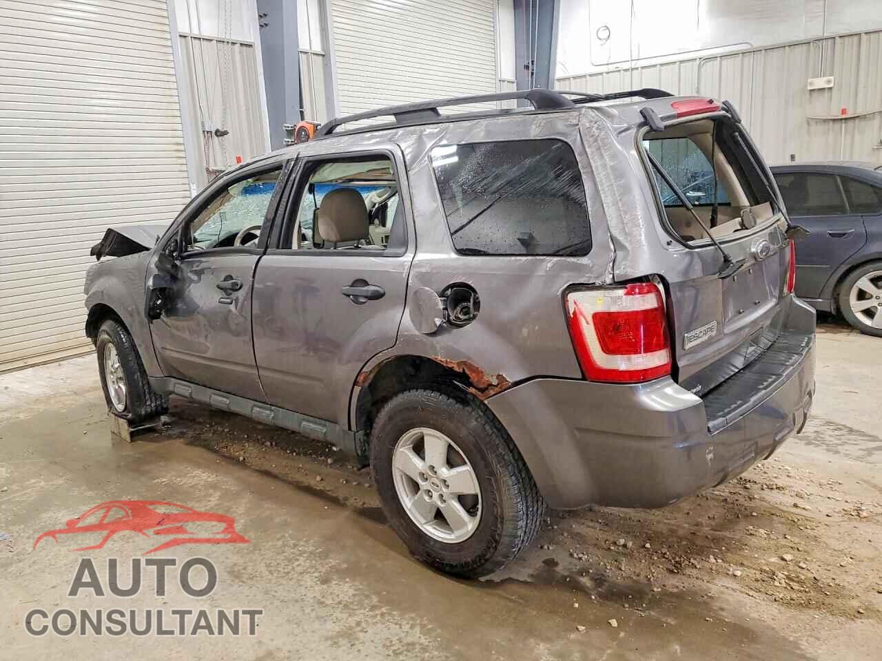 FORD ESCAPE 2010 - 1FMCU9D73AKD11372