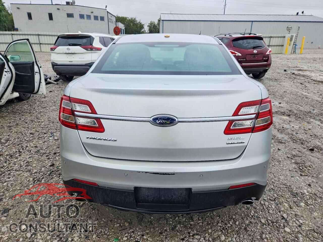 FORD TAURUS 2013 - 1FAHP2E89DG181840