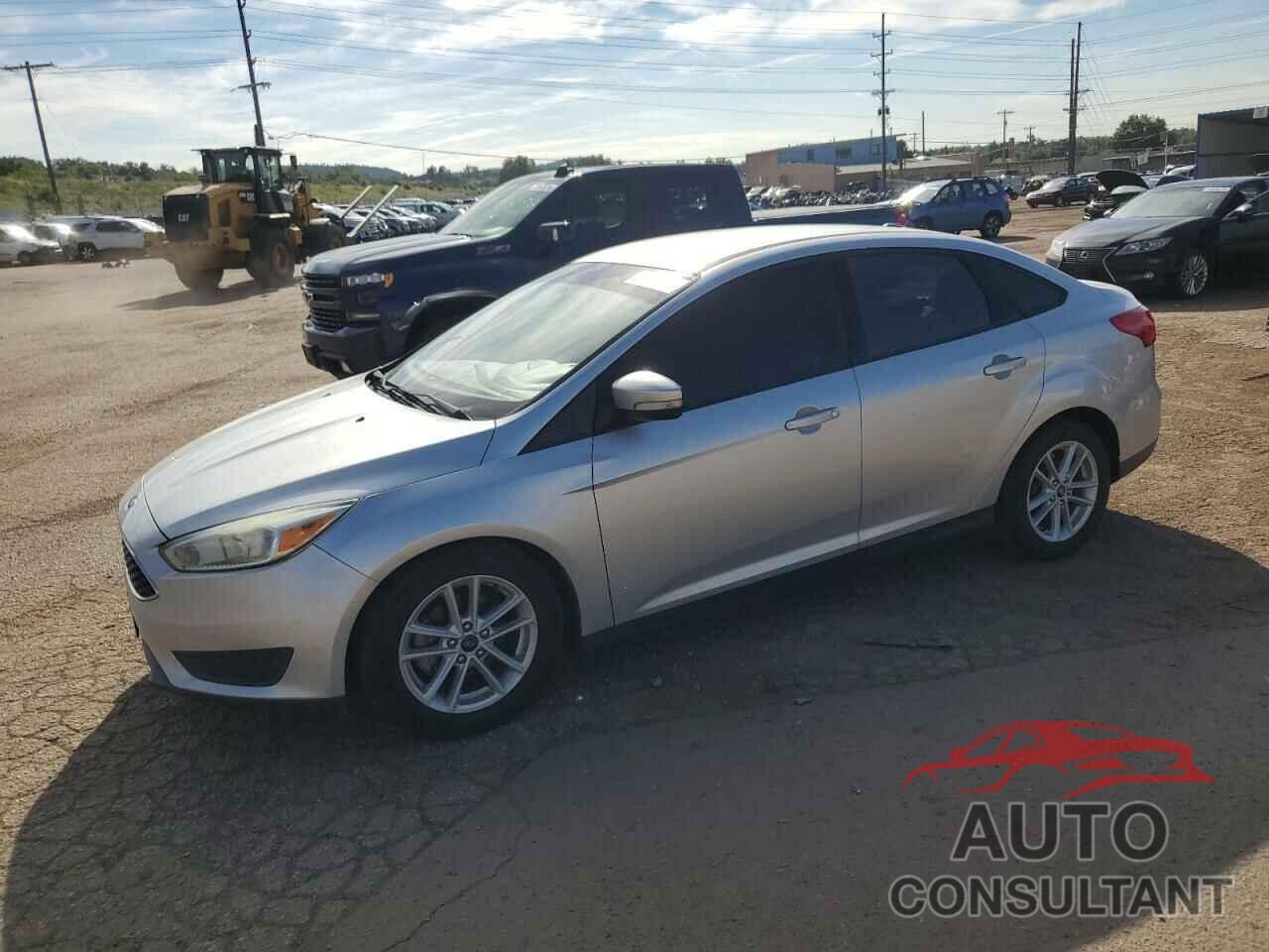 FORD FOCUS 2017 - 1FADP3F20HL300581