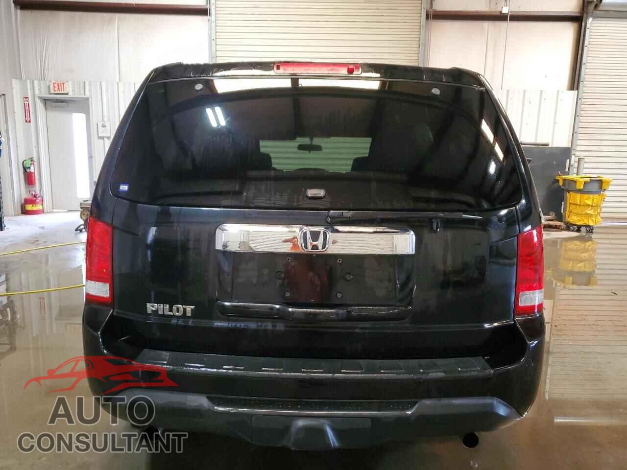 HONDA PILOT 2013 - 5FNYF3H25DB024701