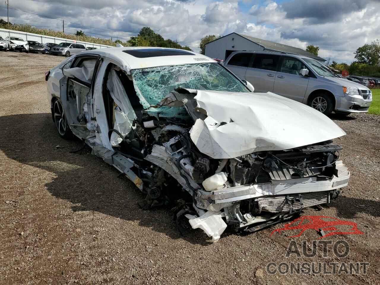 HONDA ACCORD 2018 - 1HGCV2F32JA002907