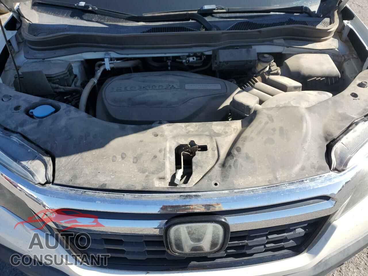 HONDA RIDGELINE 2018 - 5FPYK3F70JB002893