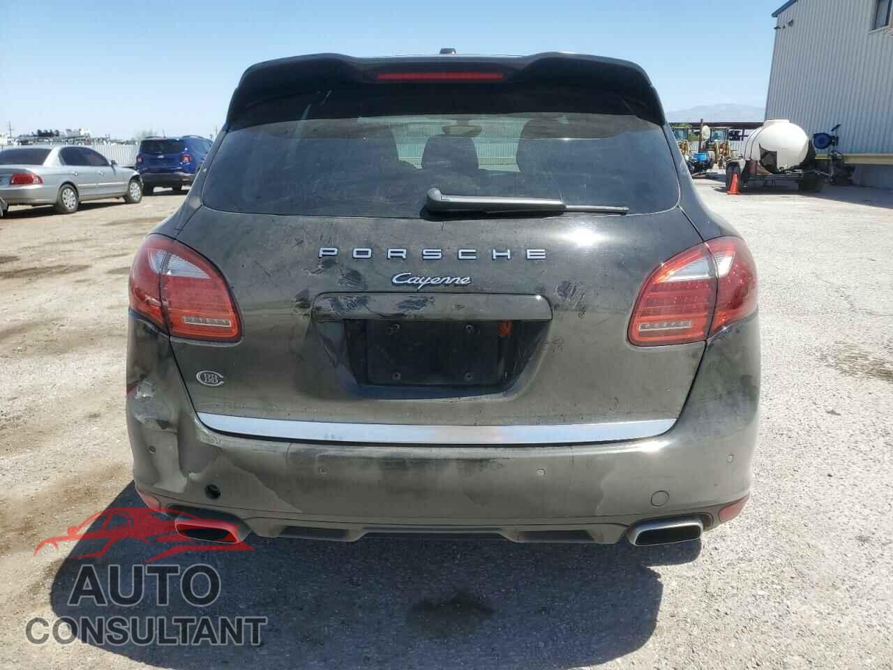 PORSCHE CAYENNE 2013 - WP1AA2A28DLA06421