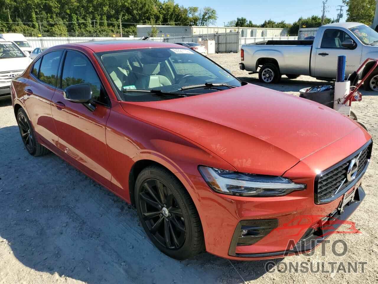 VOLVO S60 2021 - 7JR102FZ3MG108326