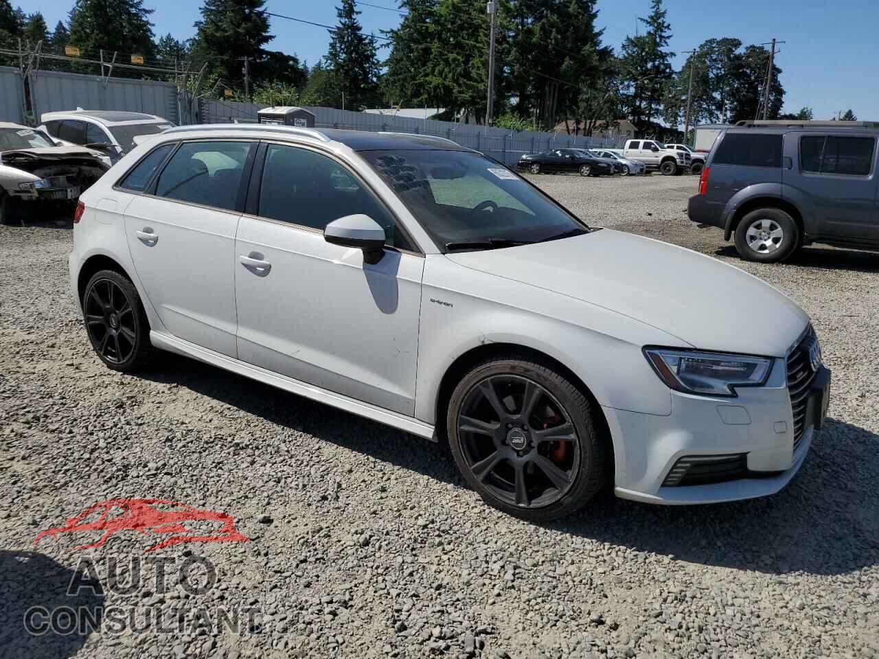AUDI A3 2017 - WAUUPBFFXHA041081