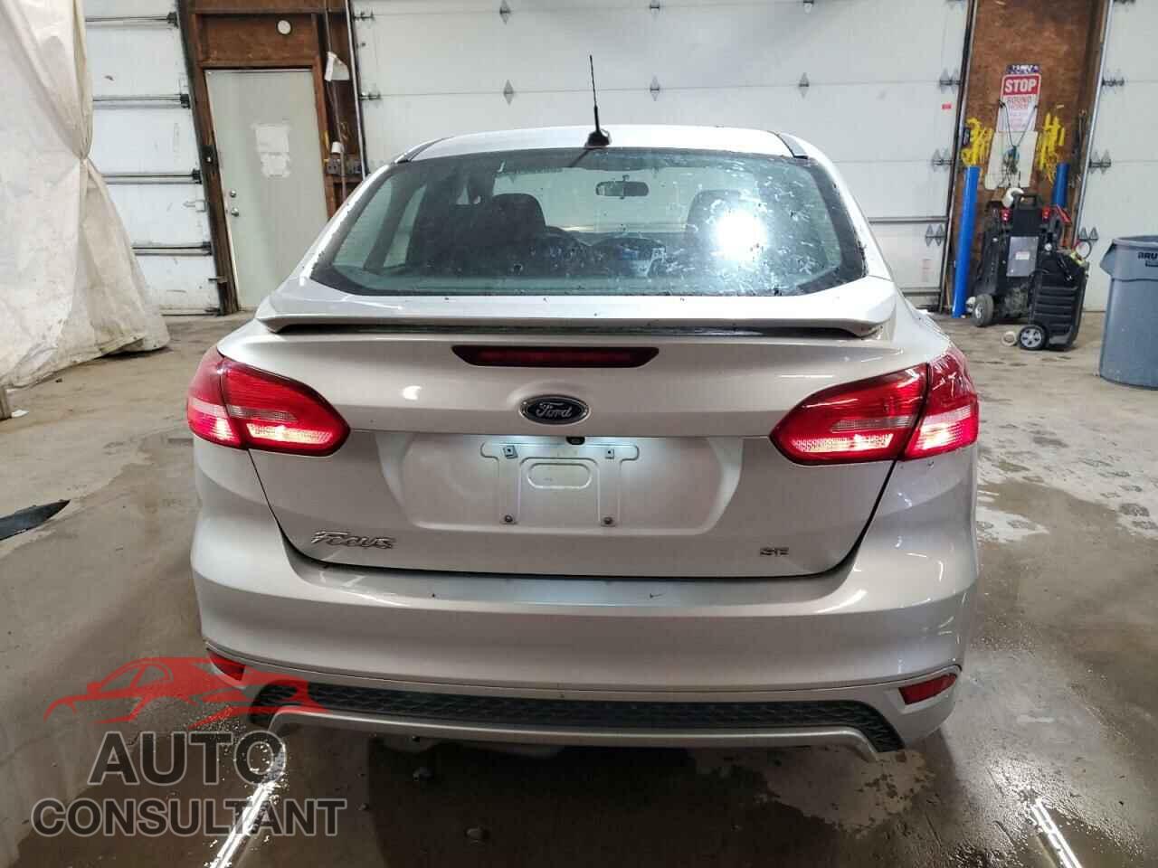 FORD FOCUS 2016 - 1FADP3F25GL219154
