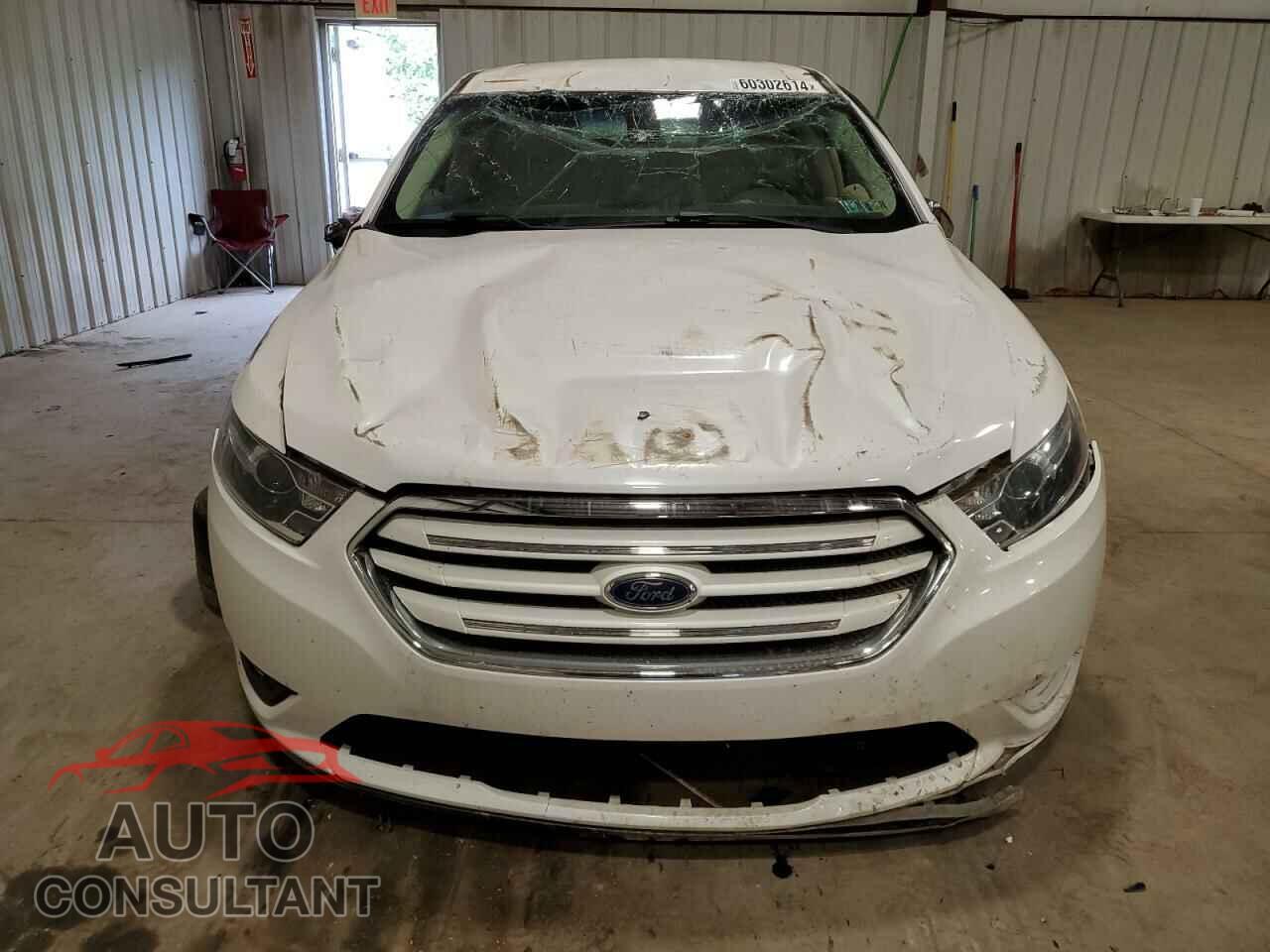 FORD TAURUS 2016 - 1FAHP2F83GG139716