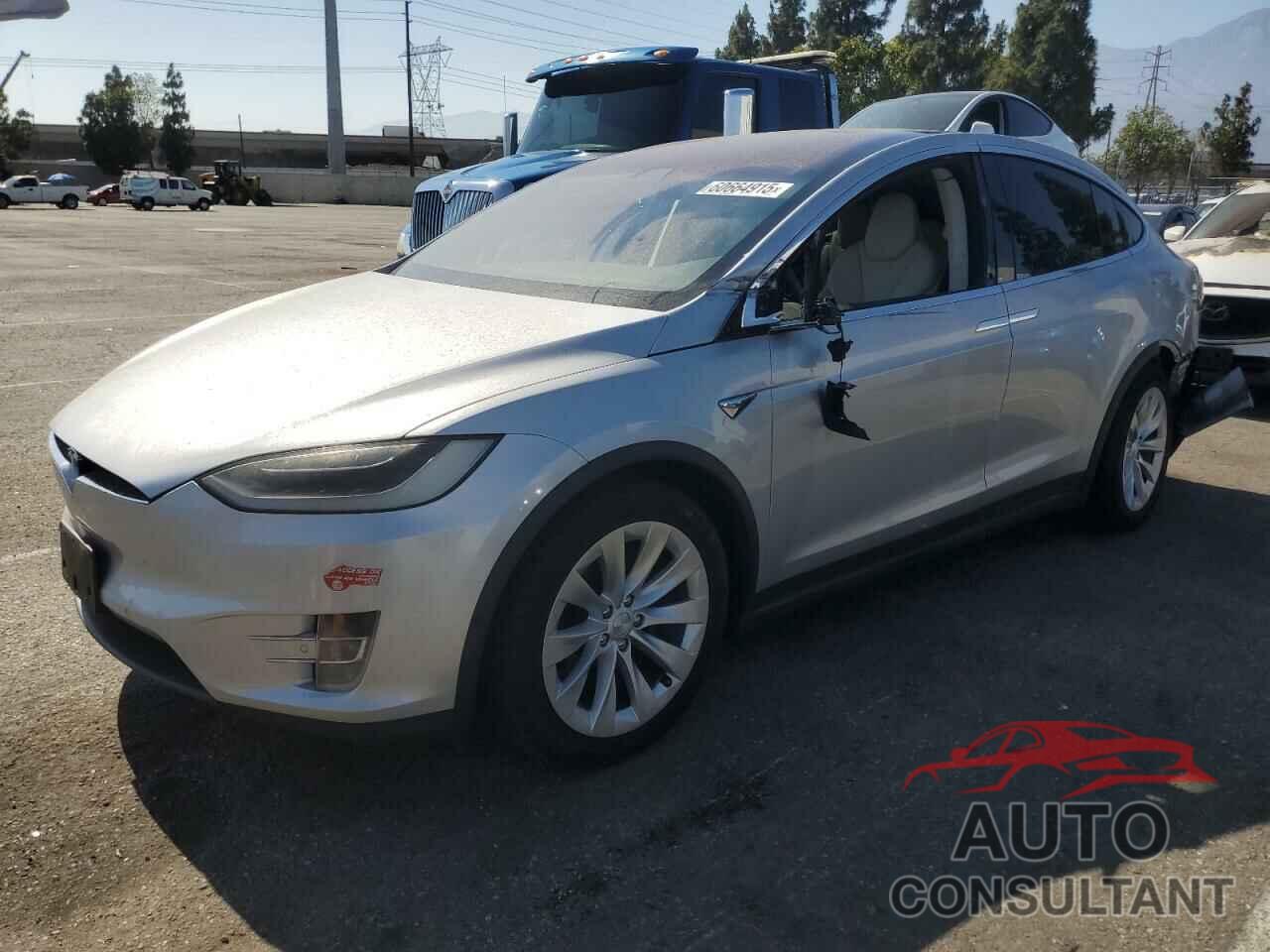 TESLA MODEL X 2018 - 5YJXCAE20JF089058