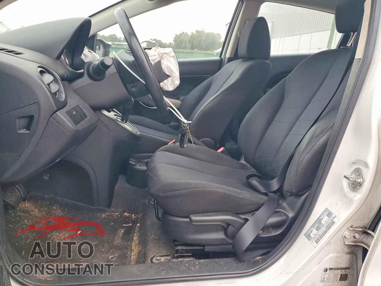 MAZDA 2 2012 - JM1DE1KZ6C0133810