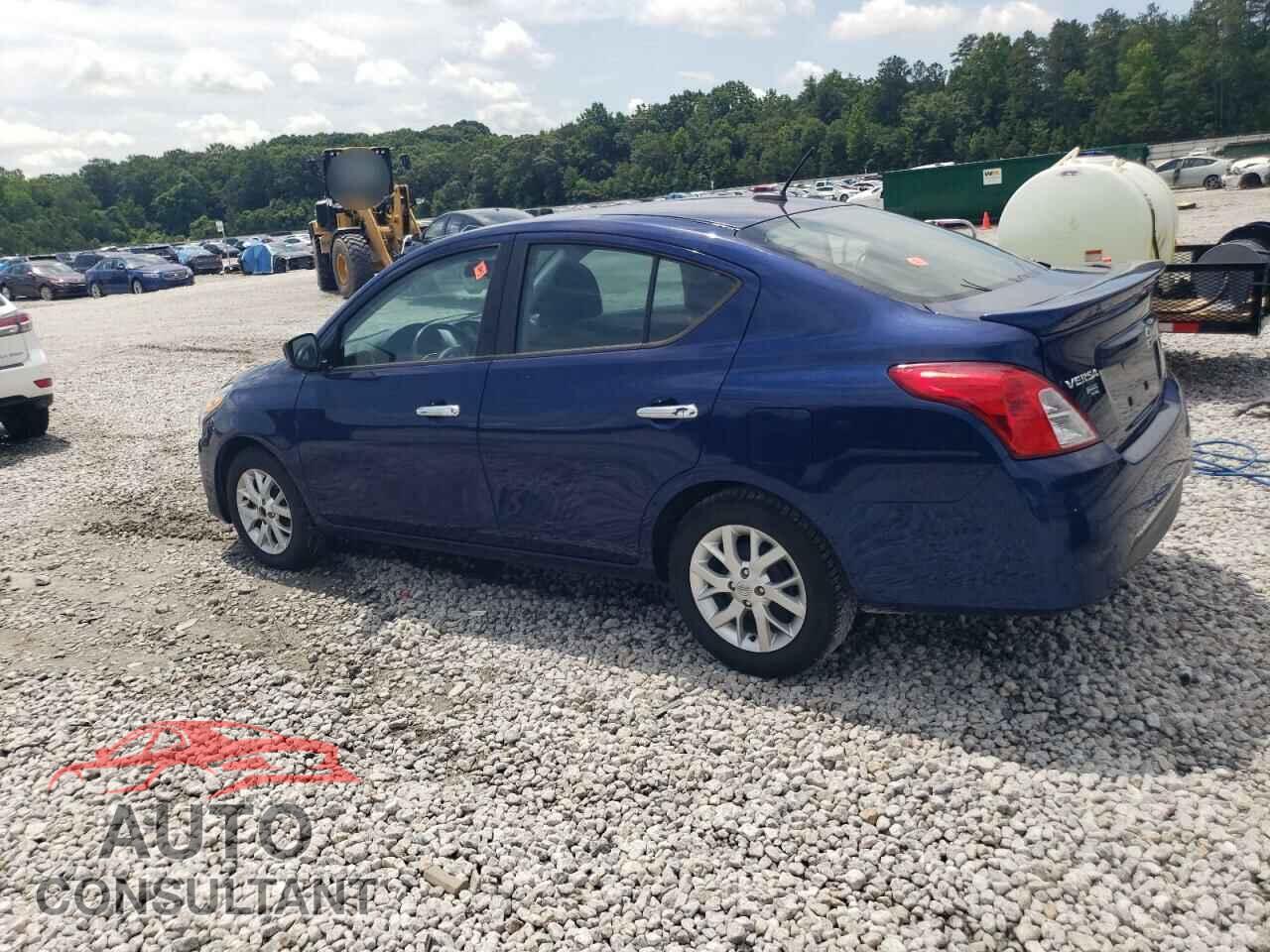 NISSAN VERSA 2018 - 3N1CN7AP9JL851675