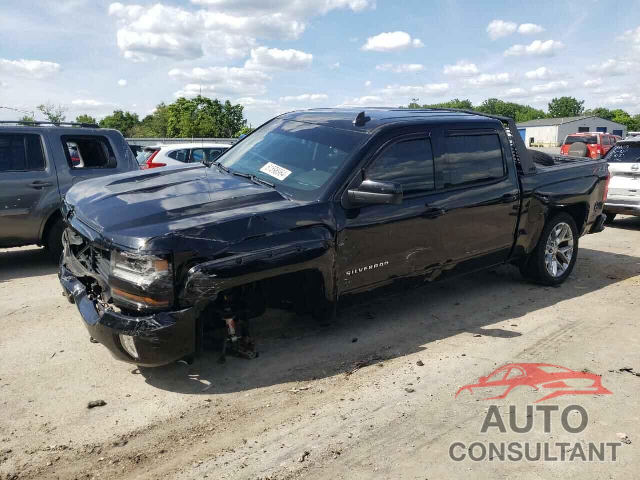 CHEVROLET SILVERADO 2018 - 3GCUKREC4JG456924